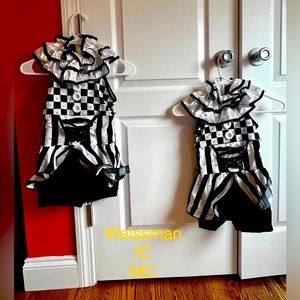 Weissman costumes size Medium Child and Intermediate Child. Willing to separate